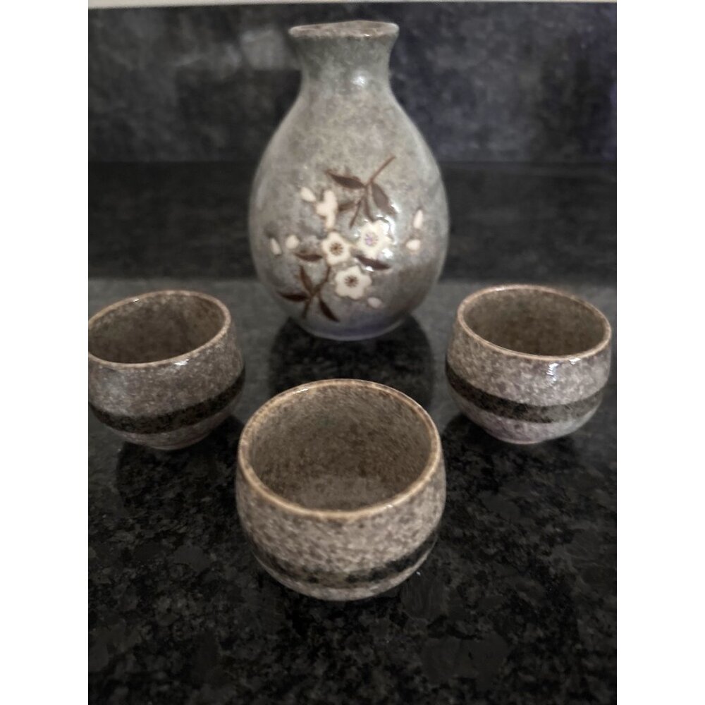 Vintage Sousaku Ceramic Sake Set With Floral Design Banko Ware